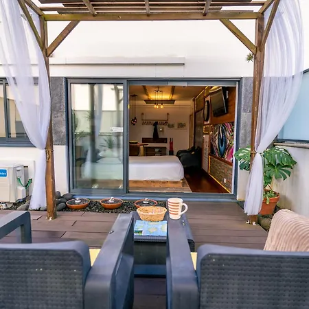 Epicenter Urban Apartman Ponta Delgada
