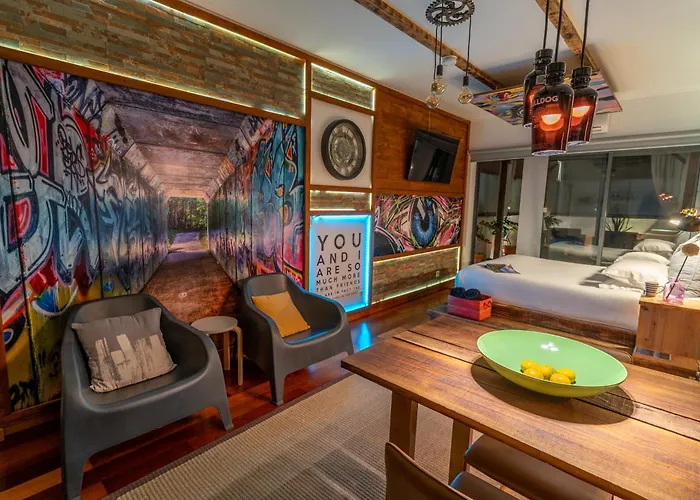 公寓 Epicenter Urban 蓬塔德尔加达