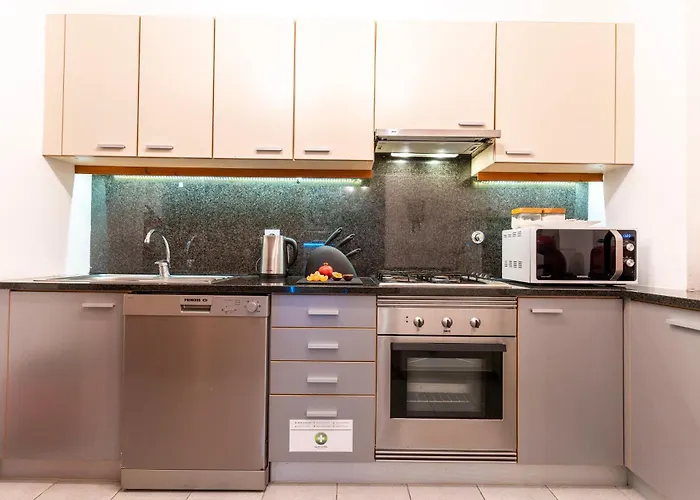 Epicenter Urban 蓬塔德尔加达